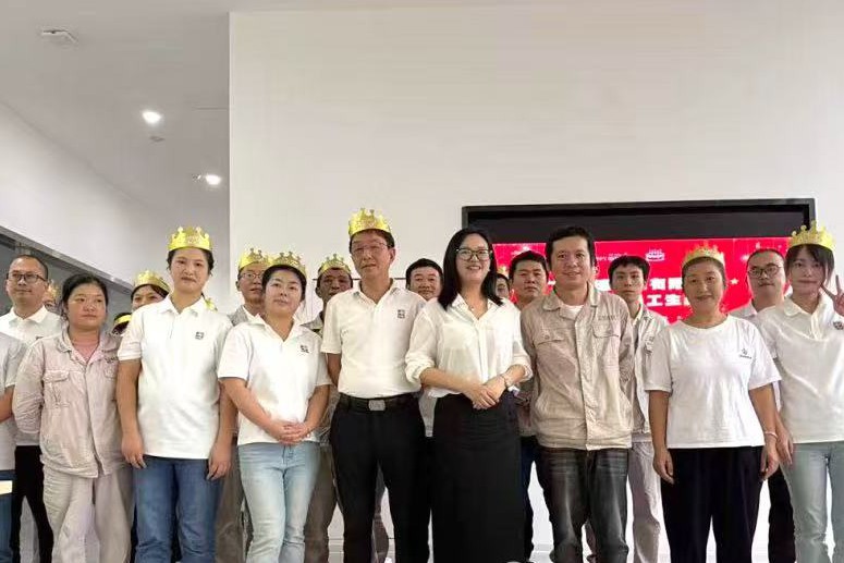 秋日暖阳·共贺生辰｜炳德药业第三季度员工生日会